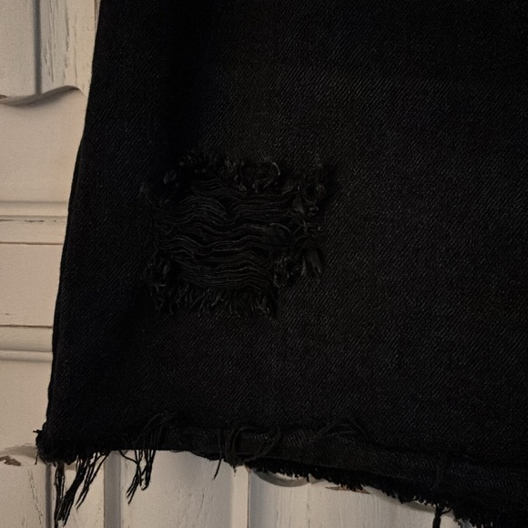 Black denim distrased mini skirt - Picture 3 of 5